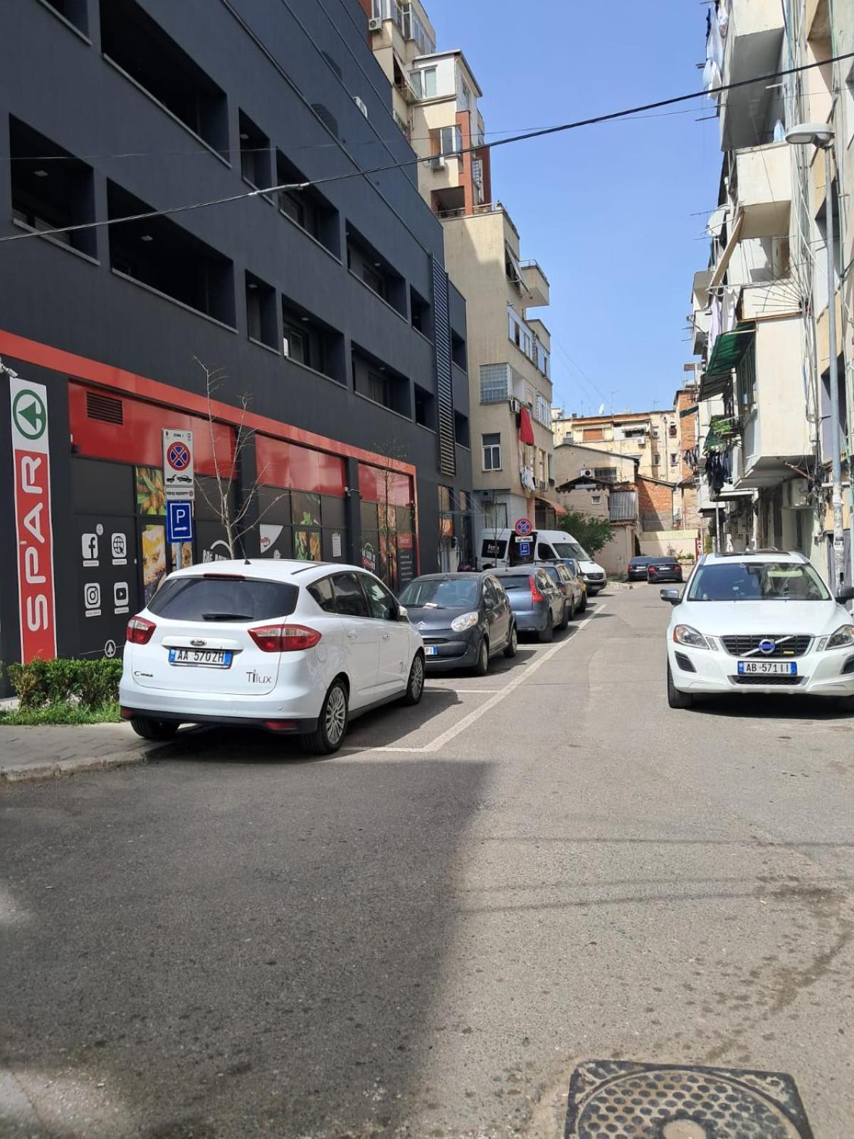 Apartament Edea Flat Tirana Zewnętrze zdjęcie